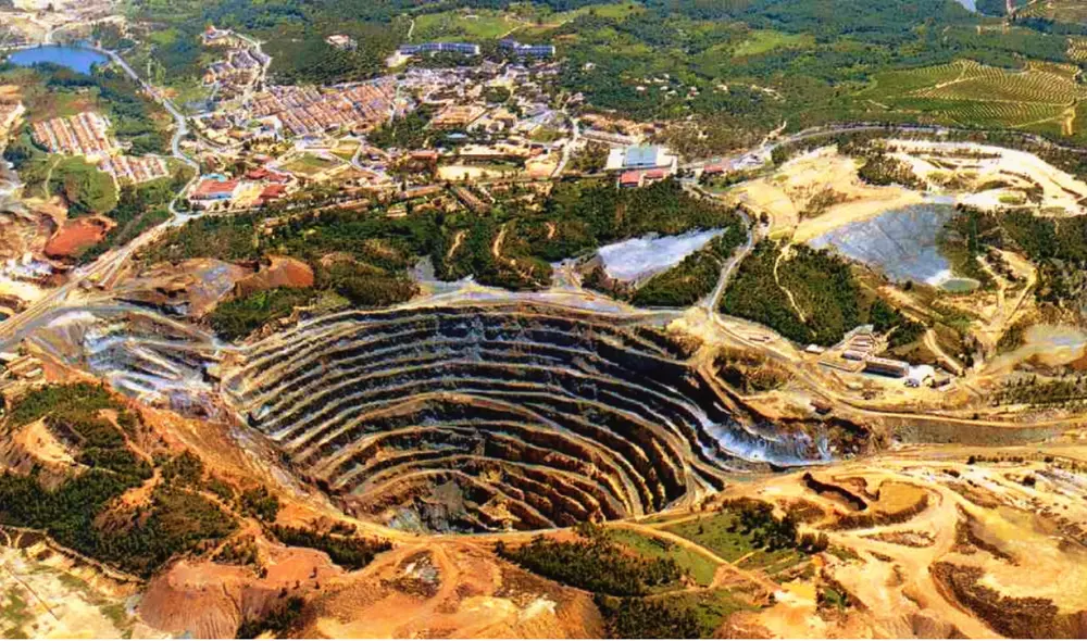 Las minas más grandes del Perú que siempre están contratando personal