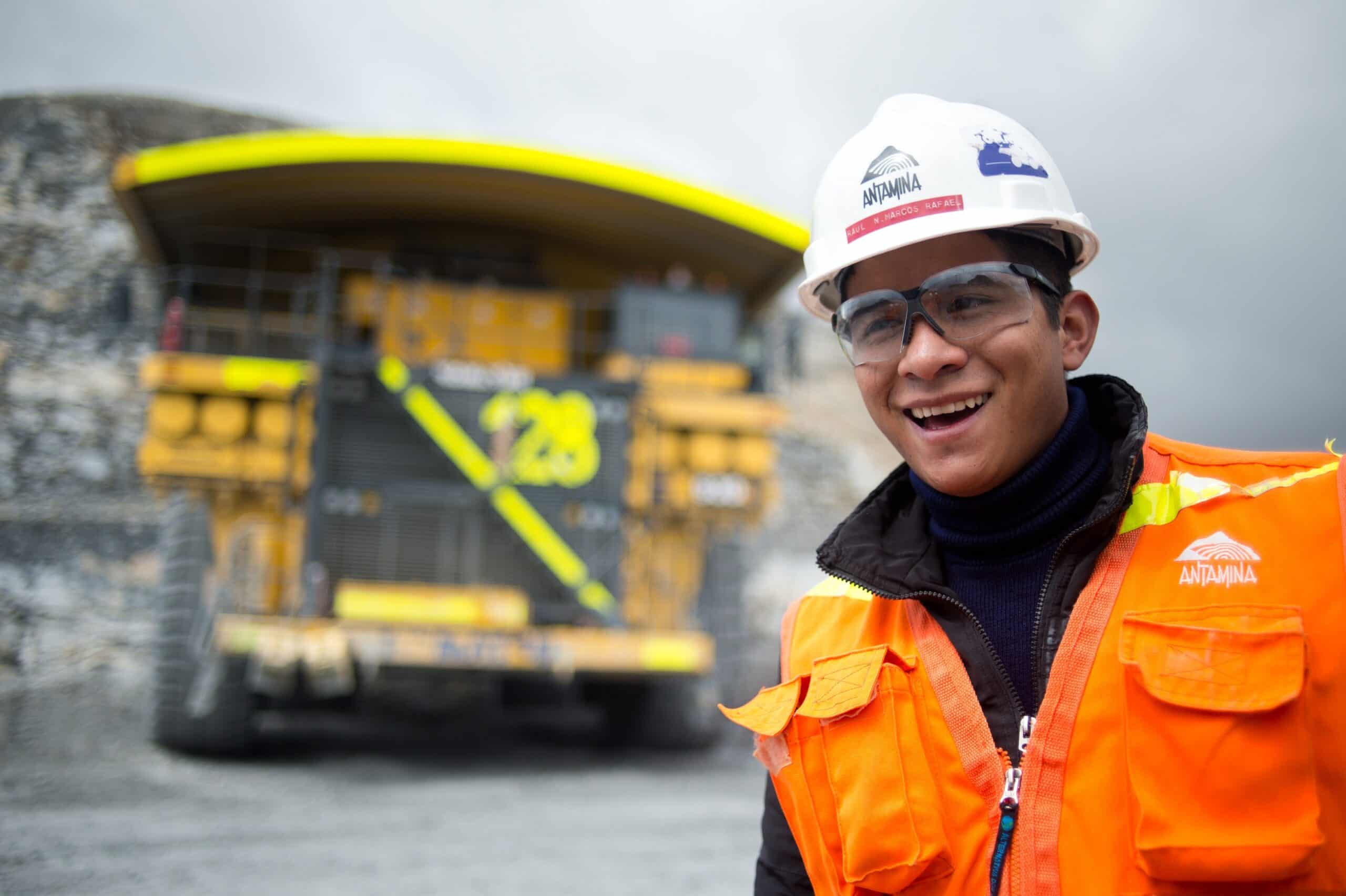 Trabajos en minería con sueldos superiores a S/5,000 mensuales
